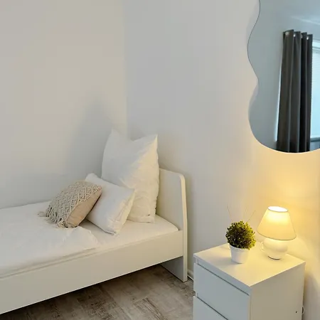 90m2 I I Netflix I Wifi I Free Parking I Lia * Hannover