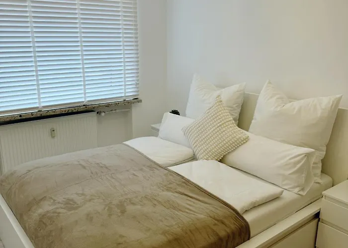 90m2 I I Netflix I Wifi I Free Parking I Lia Apartment *